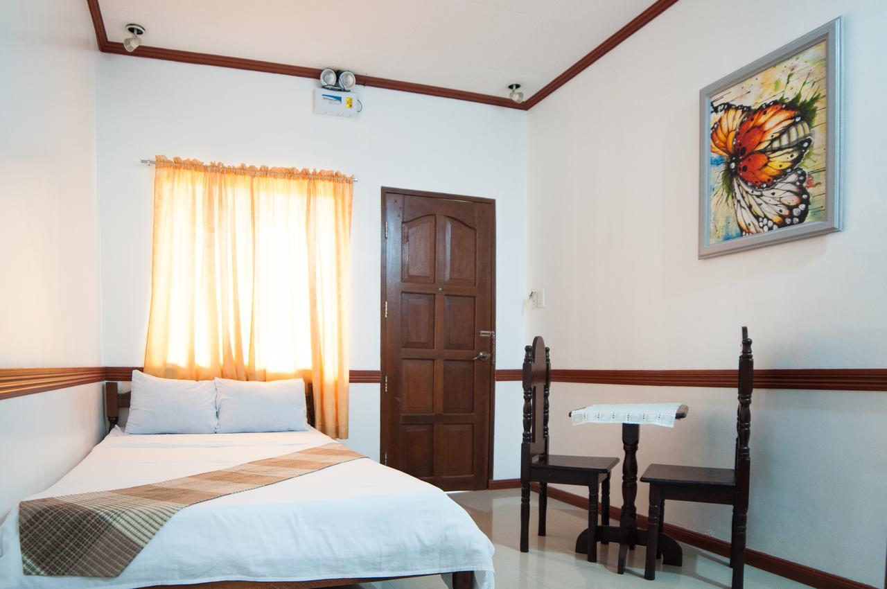 Casitas De Az Pension Puerto Princesa ภายนอก รูปภาพ